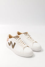 Charger l&#39;image dans la galerie, Sneakers customisés vegan Wild Walker kaki pour femme