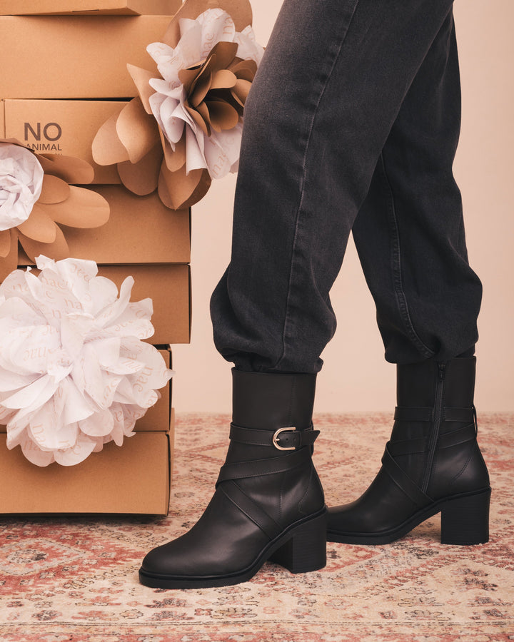 Bottes à talons bloc en Cuir Vegan Noir
