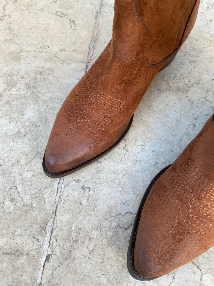 bottes vegan inspirées des iconiques Santiag du Texas