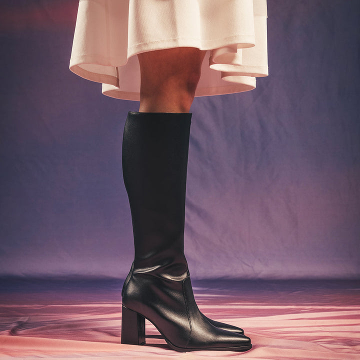 Bottes à talon haut en cuir vegan noir