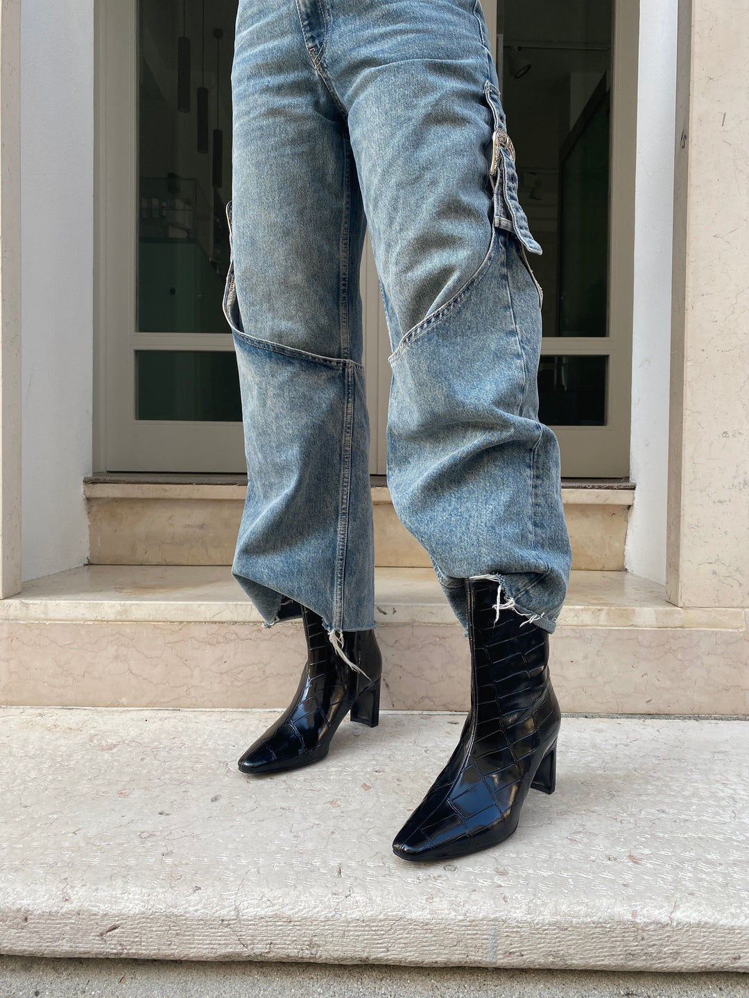 Bottines originales en cuir vegan effet Crocodile Noir