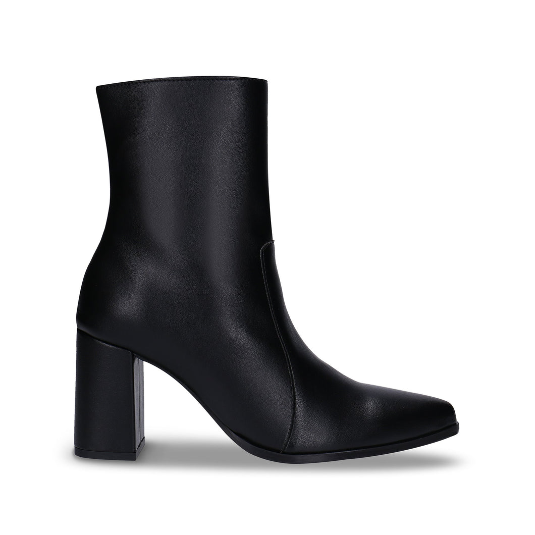 Bottines noire à talons