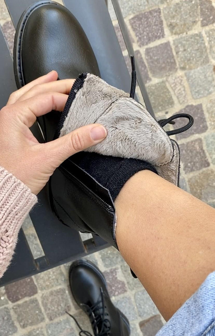 Bottines noirs vegan fourrées