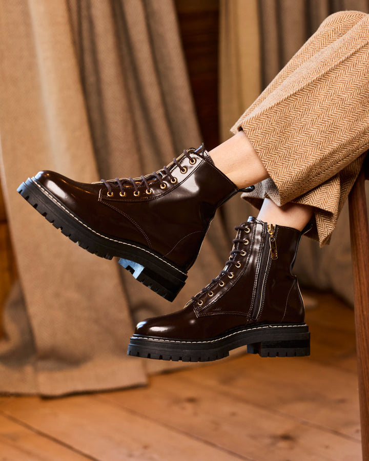 Bottines vegan de la marque Minuit sur Terre, modèle Sybelles Chocolat