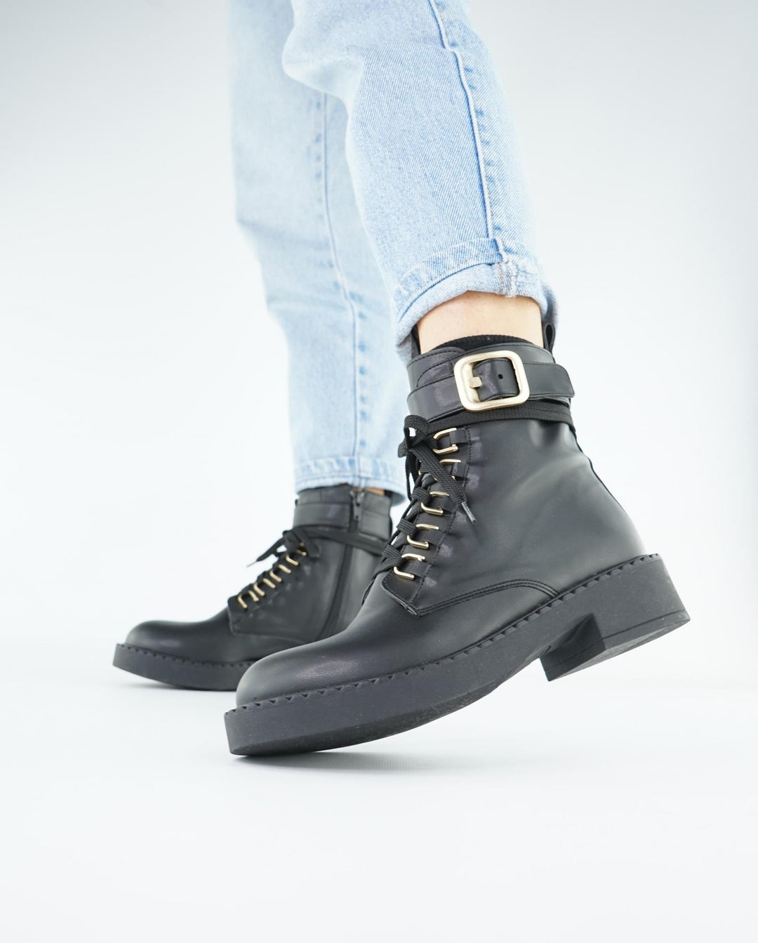 bottines vegan noires à lacets
