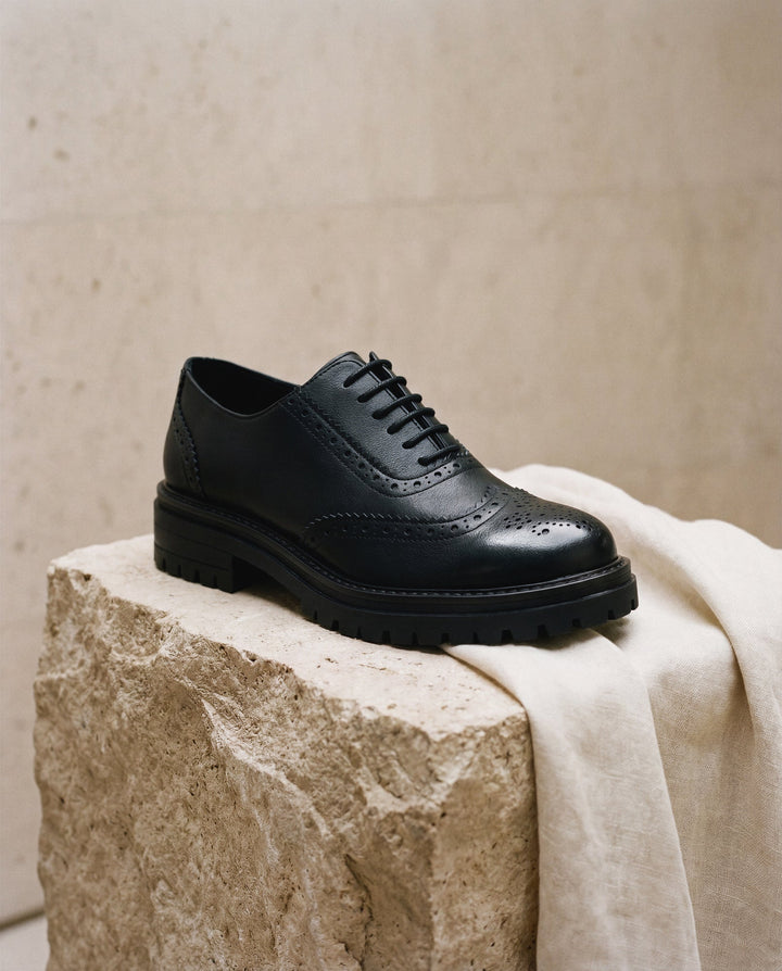 women black brogue wing tip shoes wedding elegant