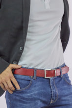 Charger l&#39;image dans la galerie, ceinture en cuir vegan noir et rouge réversible
