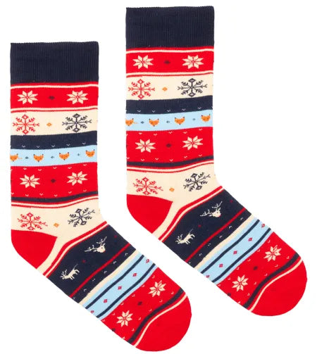 Socken mit Schneeflockenmustern