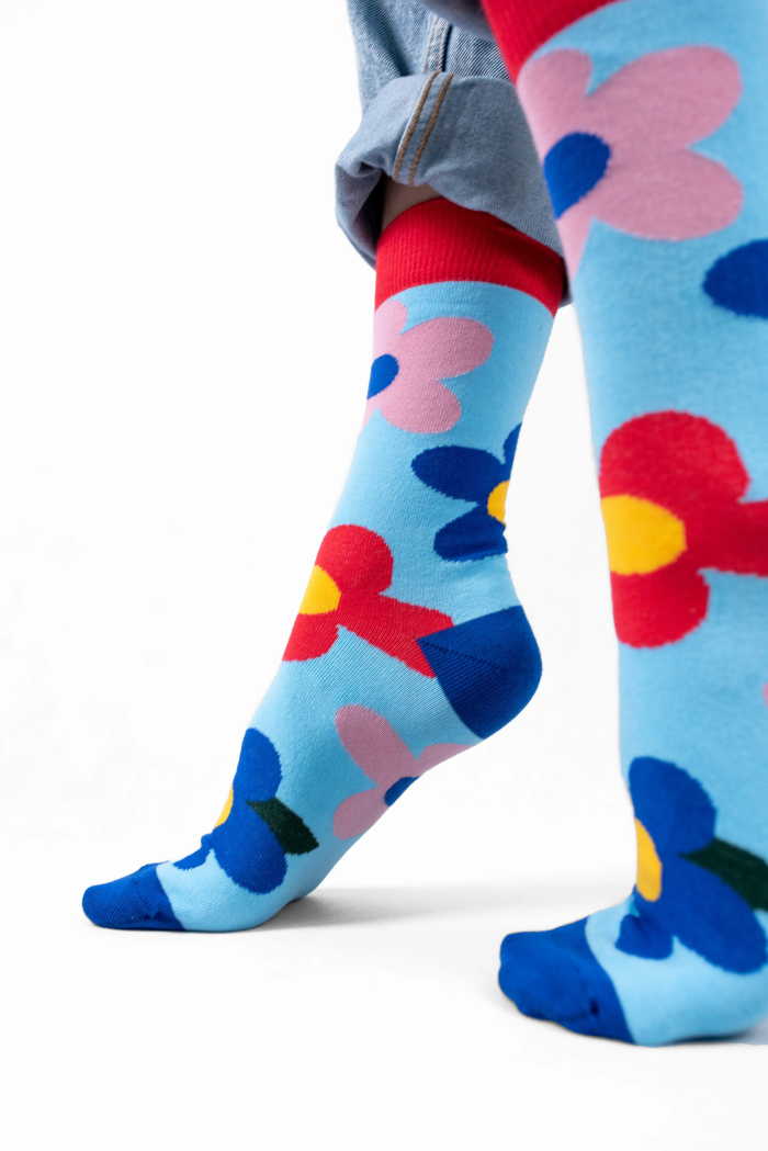 Chaussettes colorées à fleurs