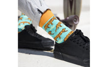 Load image into Gallery viewer, chaussettes fantaisie avec motifs tigres