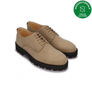 chaussure à lacets beige pour homme en daim vegan