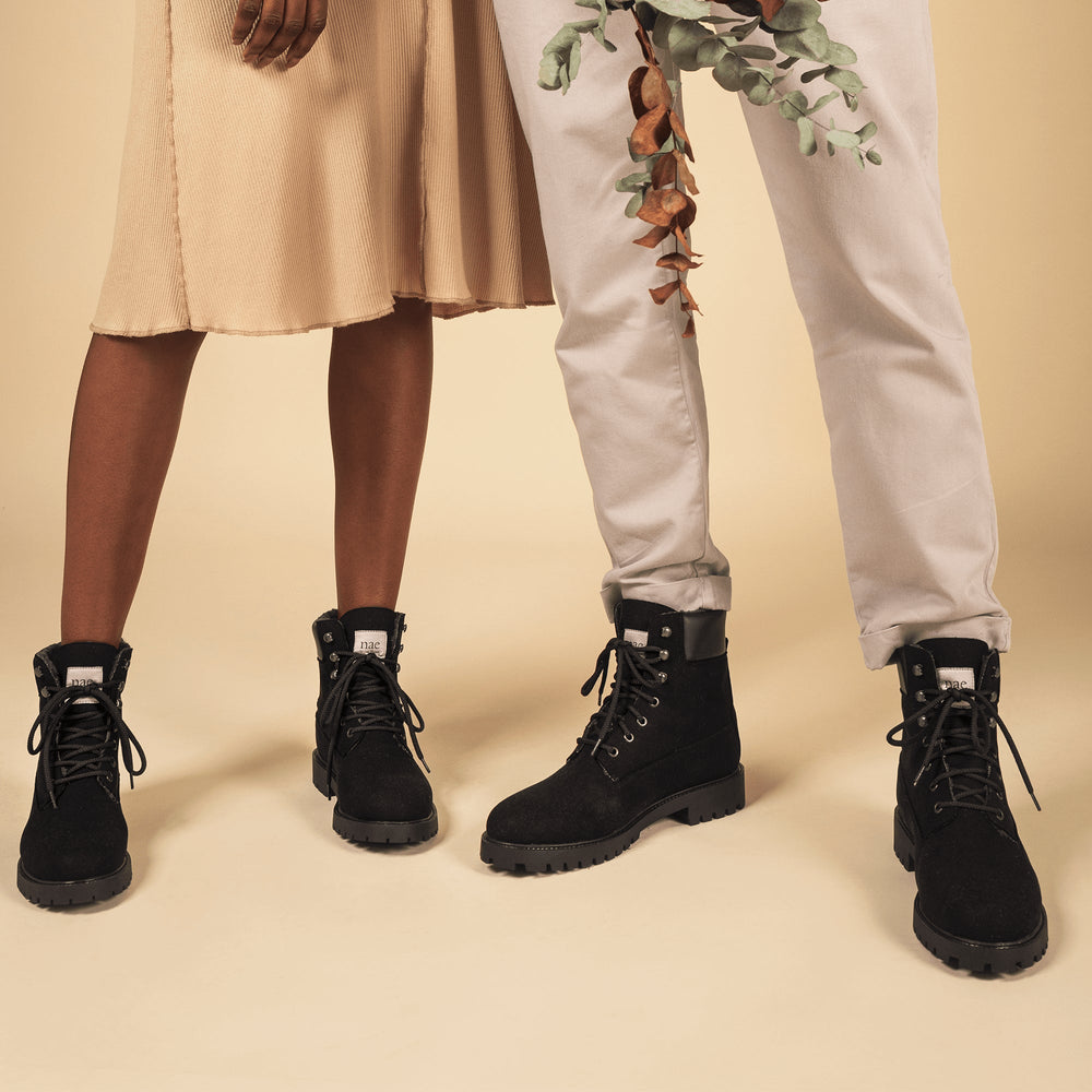 chaussures de montagnes noires vegan