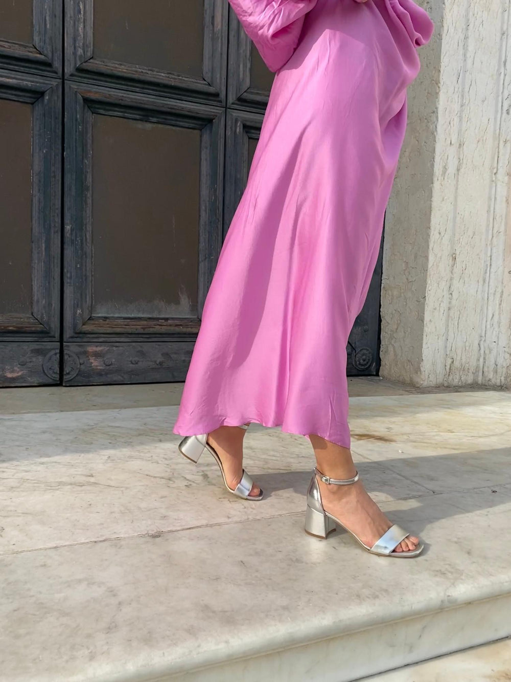chaussures à talons argentées vegan