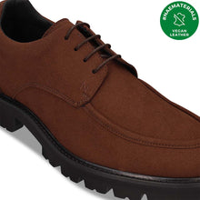 Load image into Gallery viewer, chaussure marron en suede vegan