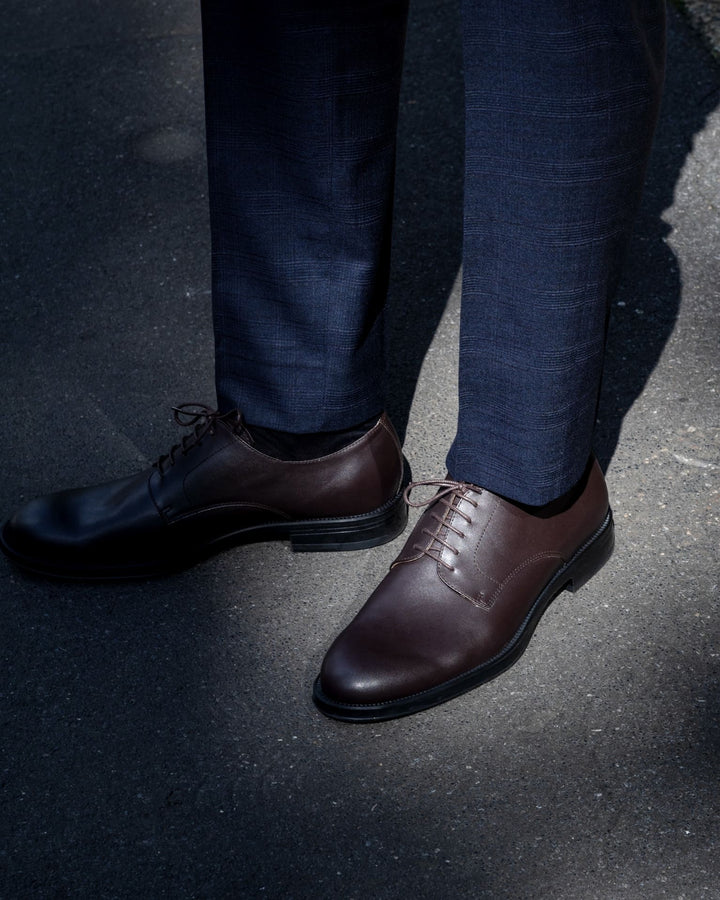 chaussures en cuir vegan marron pour homme