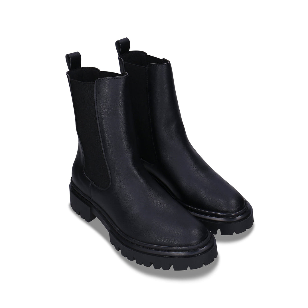 bottines chelsea noires avec grosses semelles crantées