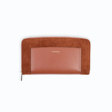 Load image into Gallery viewer, Portefeuille-compagnon Ashoka Paris camel, matières vegan et écoresponsables, compartiments pour cartes, papiers et monnaie