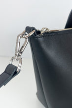 Charger l'image dans la galerie, Trotto crossbody bag - Corn Black