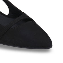 Load image into Gallery viewer, Tacones negros veganos para mujer – diseño elegante, punta fina y tira trasera