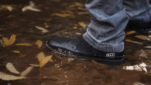 Load image into Gallery viewer, Crossover Hemp Chelsea for Men - Black