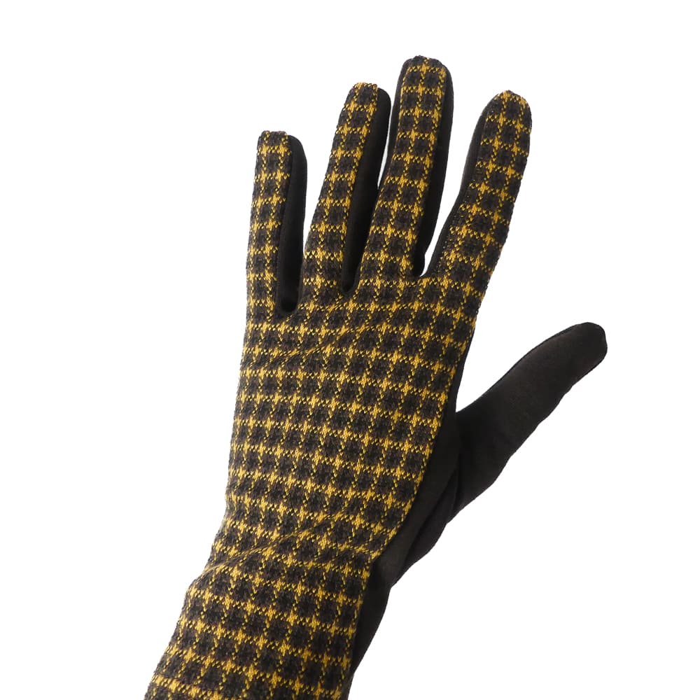 gants motifs carreaux moutarde et marron