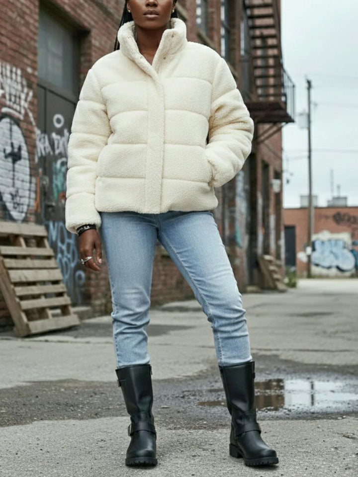 Recycelte Teddy-Pufferjacke