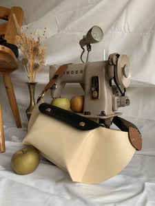 sacoche banane en cuir vegan de pomme