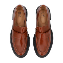 Load image into Gallery viewer, mocassins vegan marron