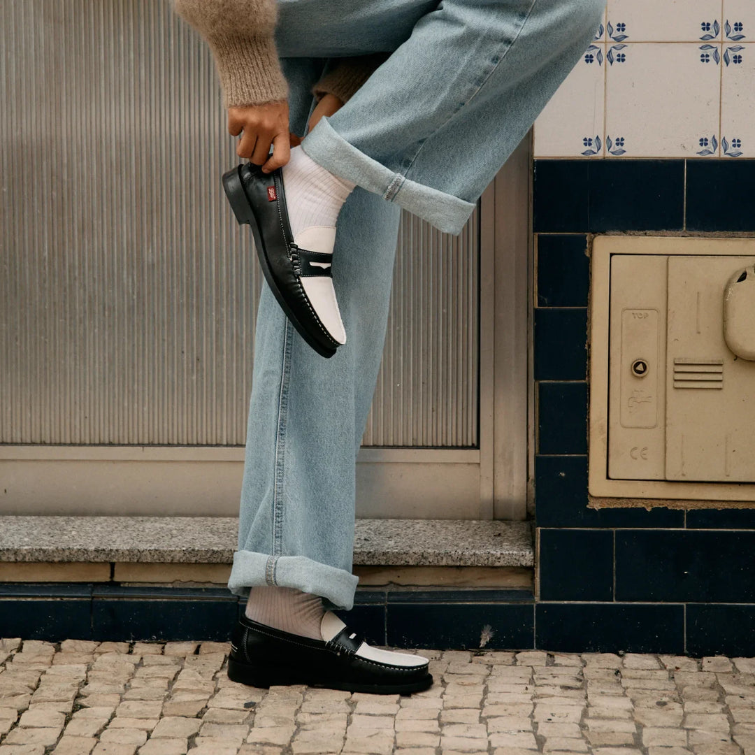 mocassins vegan noir et blanc