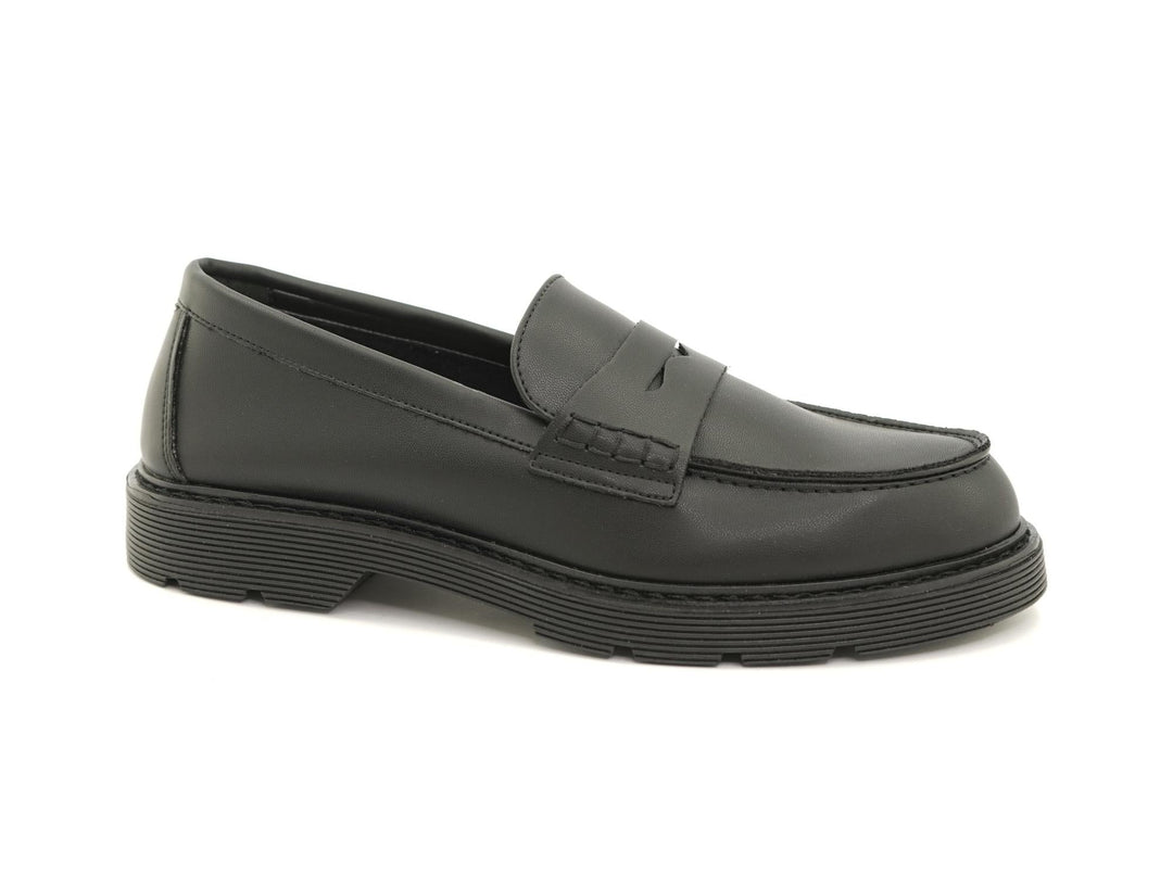 Mocassins noirs en cuir vegan