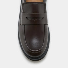 Charger l'image dans la galerie, mocassins marrons unisexe