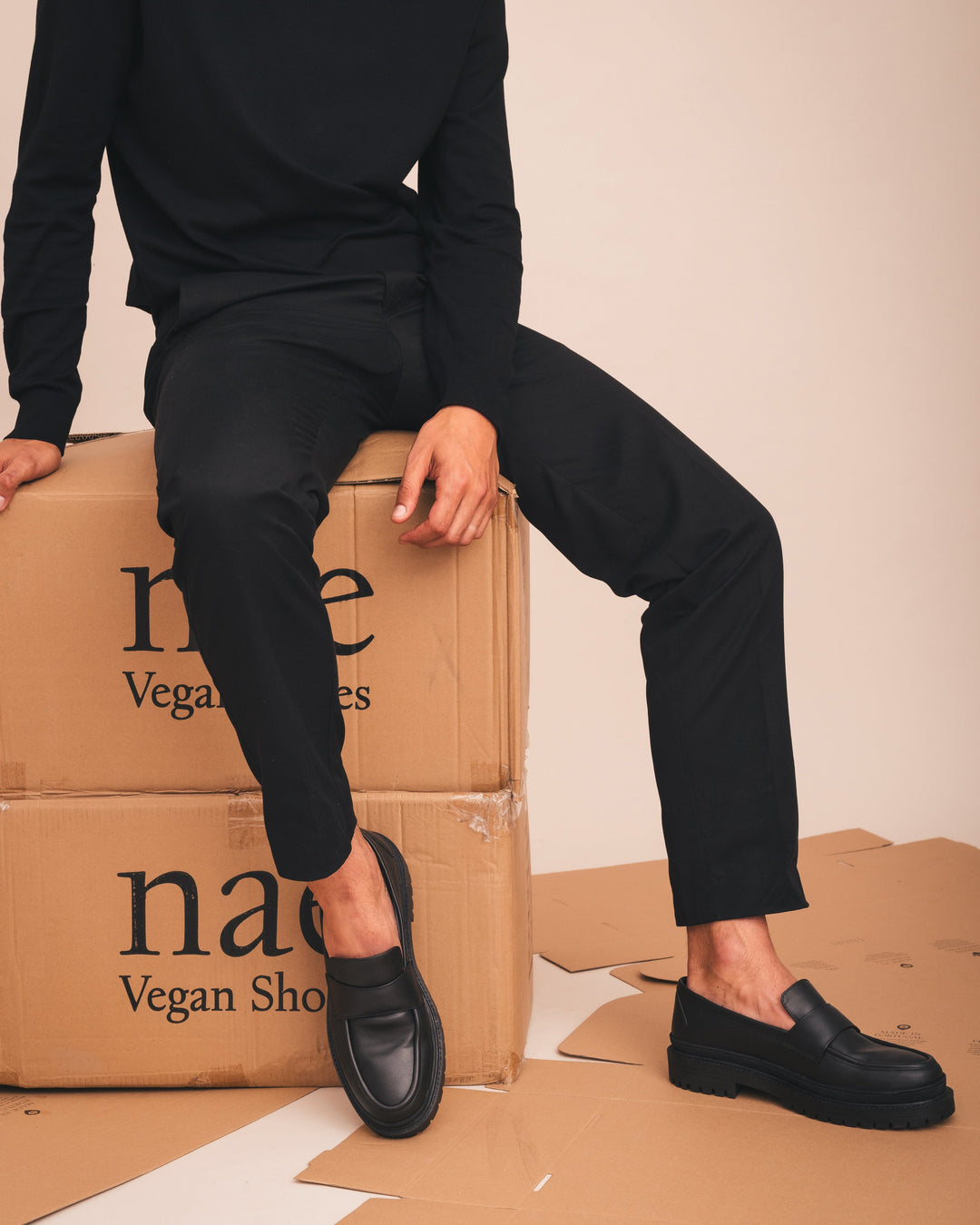 Mocassins noir pour homme de la marque Nae Vegan Shoes