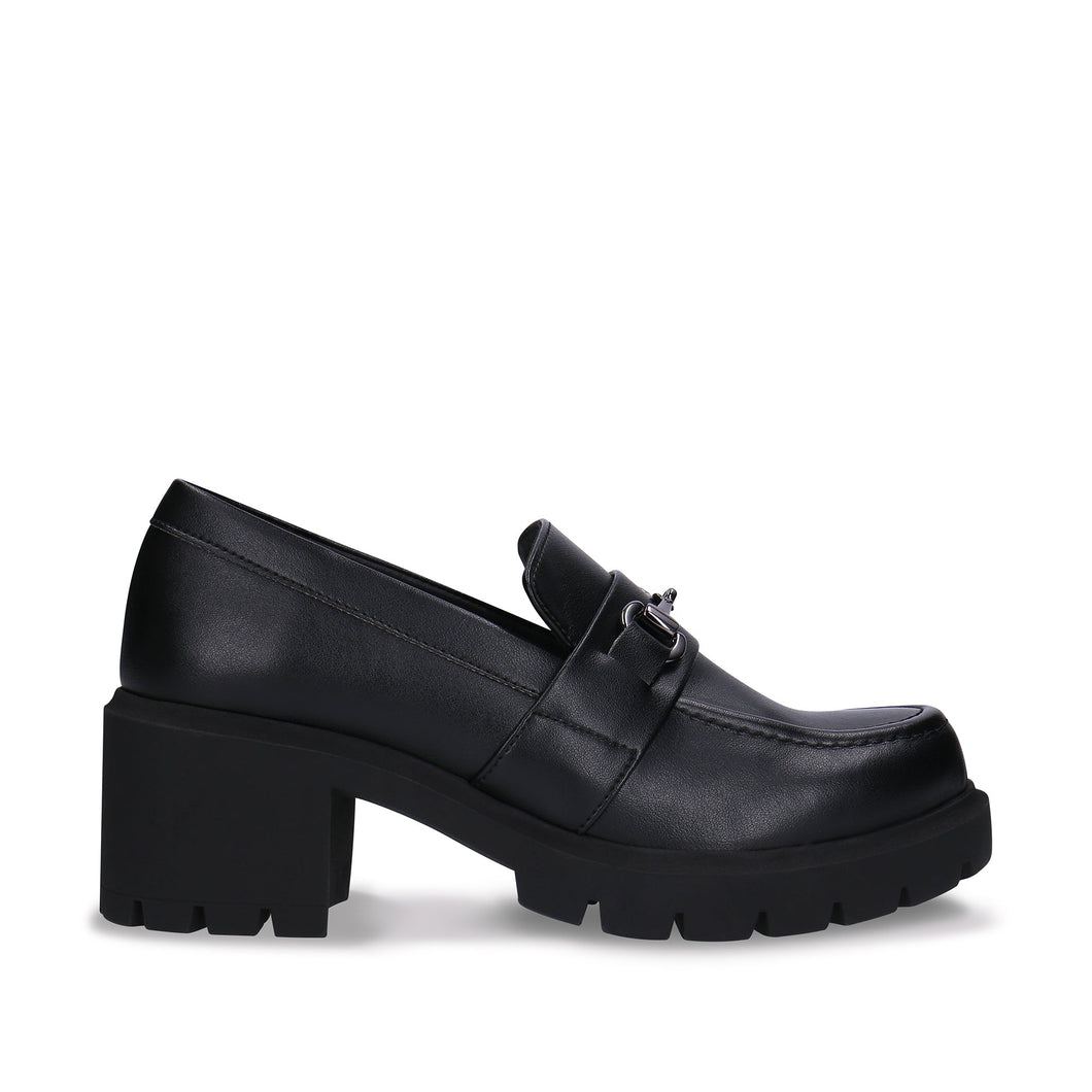 mocassins vegan noir à talons crantés