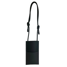 Load image into Gallery viewer, pochette pour téléphone vegan noir en cuir de maïs