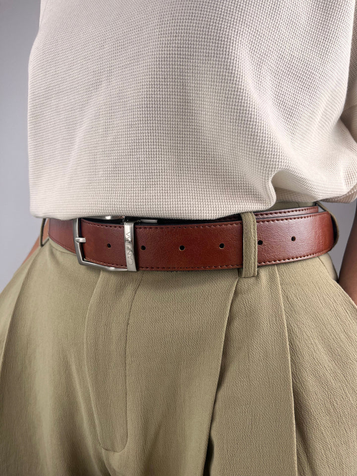 ceinture réversible en cuir vegan noir et marron