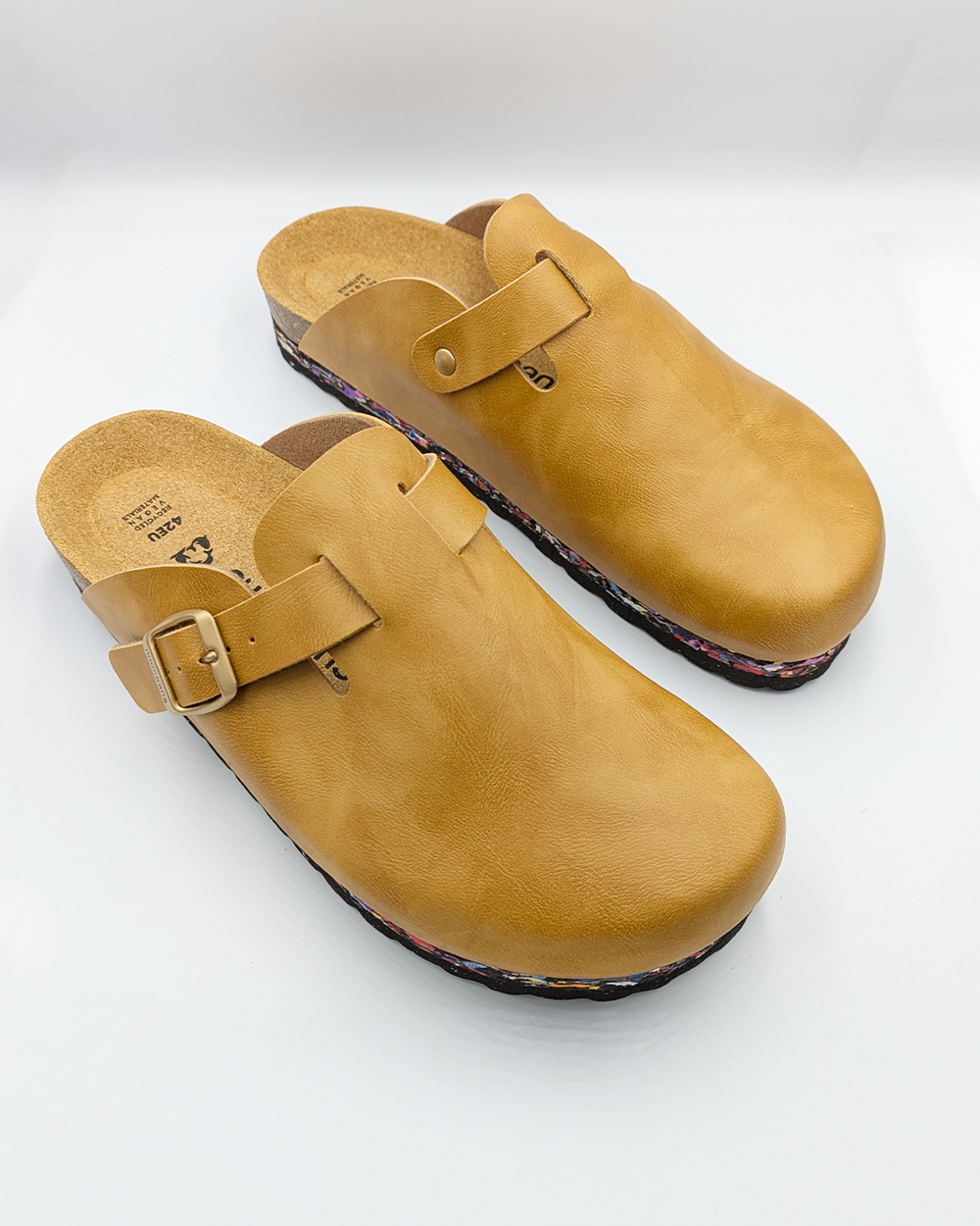 paire de sabots vegan