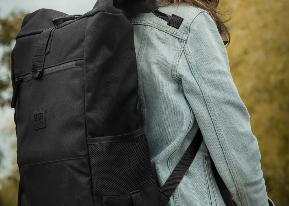 sac à dos noir de voyage en chanvre noir