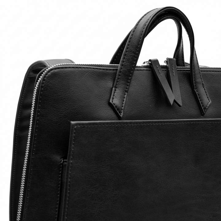 Sac à dos en cuir vegan noir pour ordinateur portable
