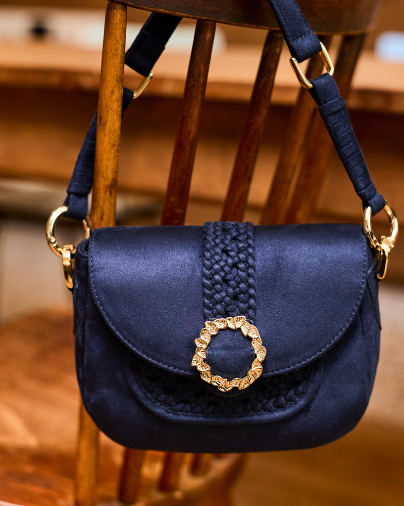 Sac à main vegan Mira Bleu Minuit Tressé de la marque Minuit sur Terre
