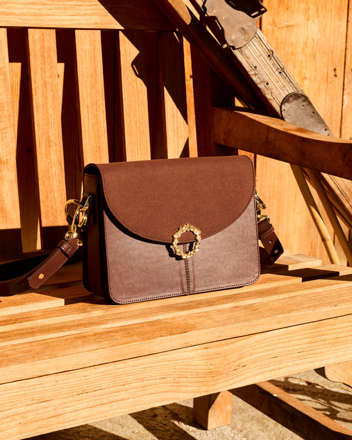 Sac à main vegan Stellan Chocolat de la marque Minuit sur Terre