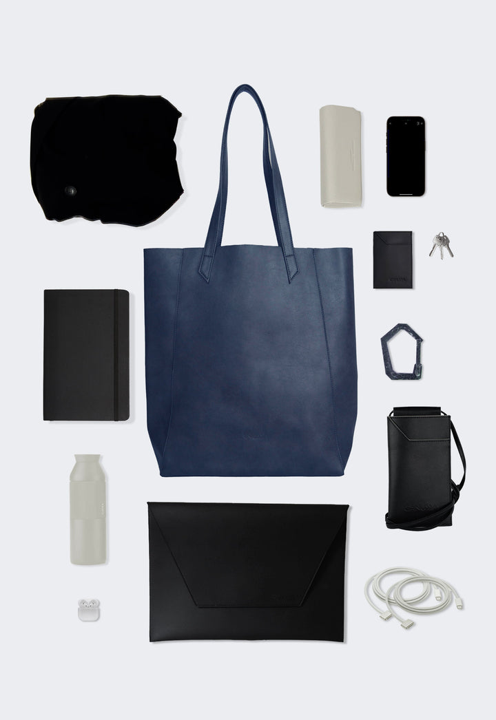 sac en cuir vegan bleu marine