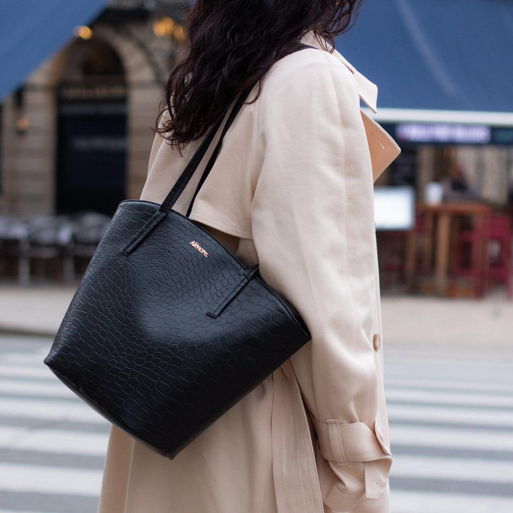 Grand sac en cuir vegan noir effet crocodile Alénore