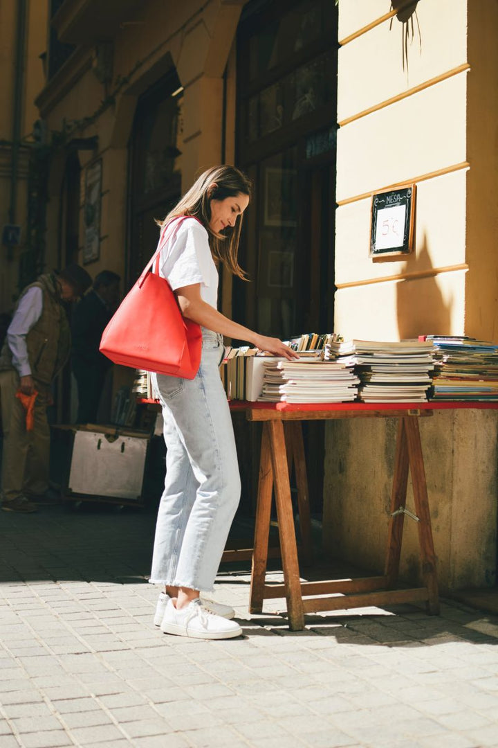sac rouge en cuir vegan