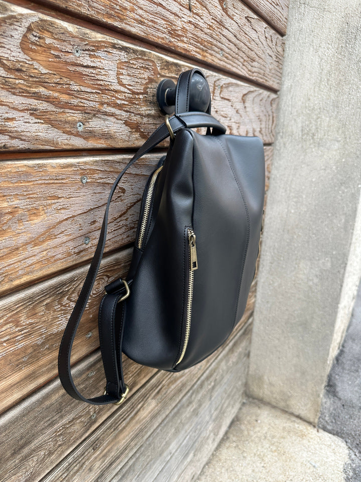 sac à dos en cuir vegan noir