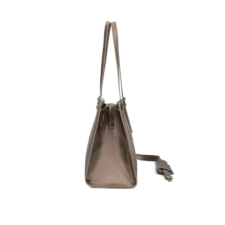 grand sac en cuir vegan couleur bronze