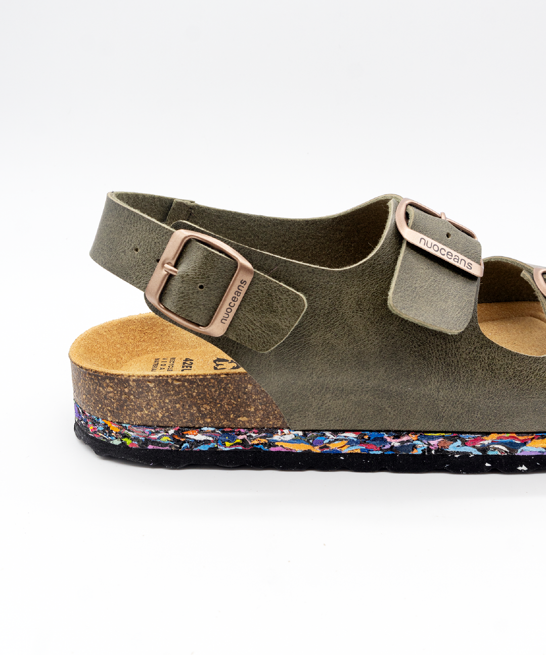 Sandales en cuir vegan kaki avec bride arrière