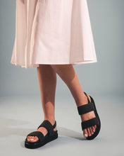 Load image into Gallery viewer, Sandales femme vegan