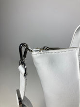 Load image into Gallery viewer, Trotto crossbody - White