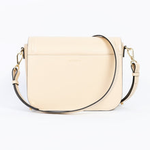 Load image into Gallery viewer, Brigitte Bag Ashoka Paris – Sac vegan compact, rabat travaillé, lignes minimalistes, matière biosourcée, design élégant et intemporel.