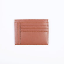 Load image into Gallery viewer, Porte-cartes Uppeal™ camel Ashoka Paris - accessoire éthique et pratique pour femme moderne.